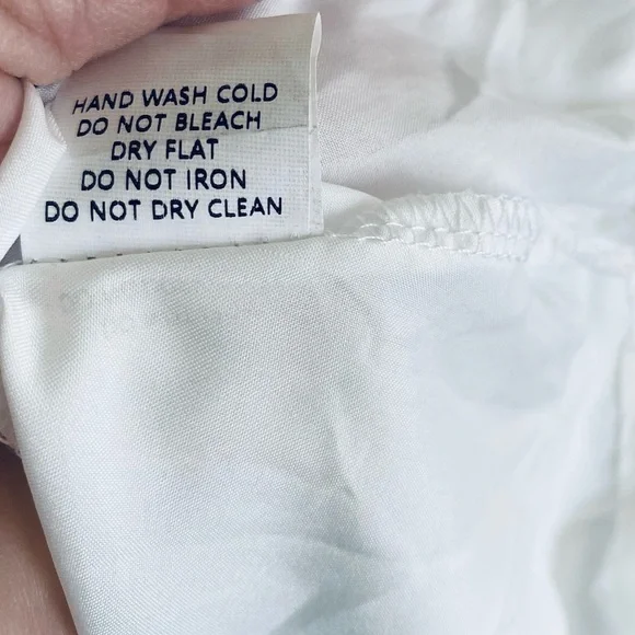 AMELLIA Bohemian White Lace Maxi Dress - Picture 12 of 16